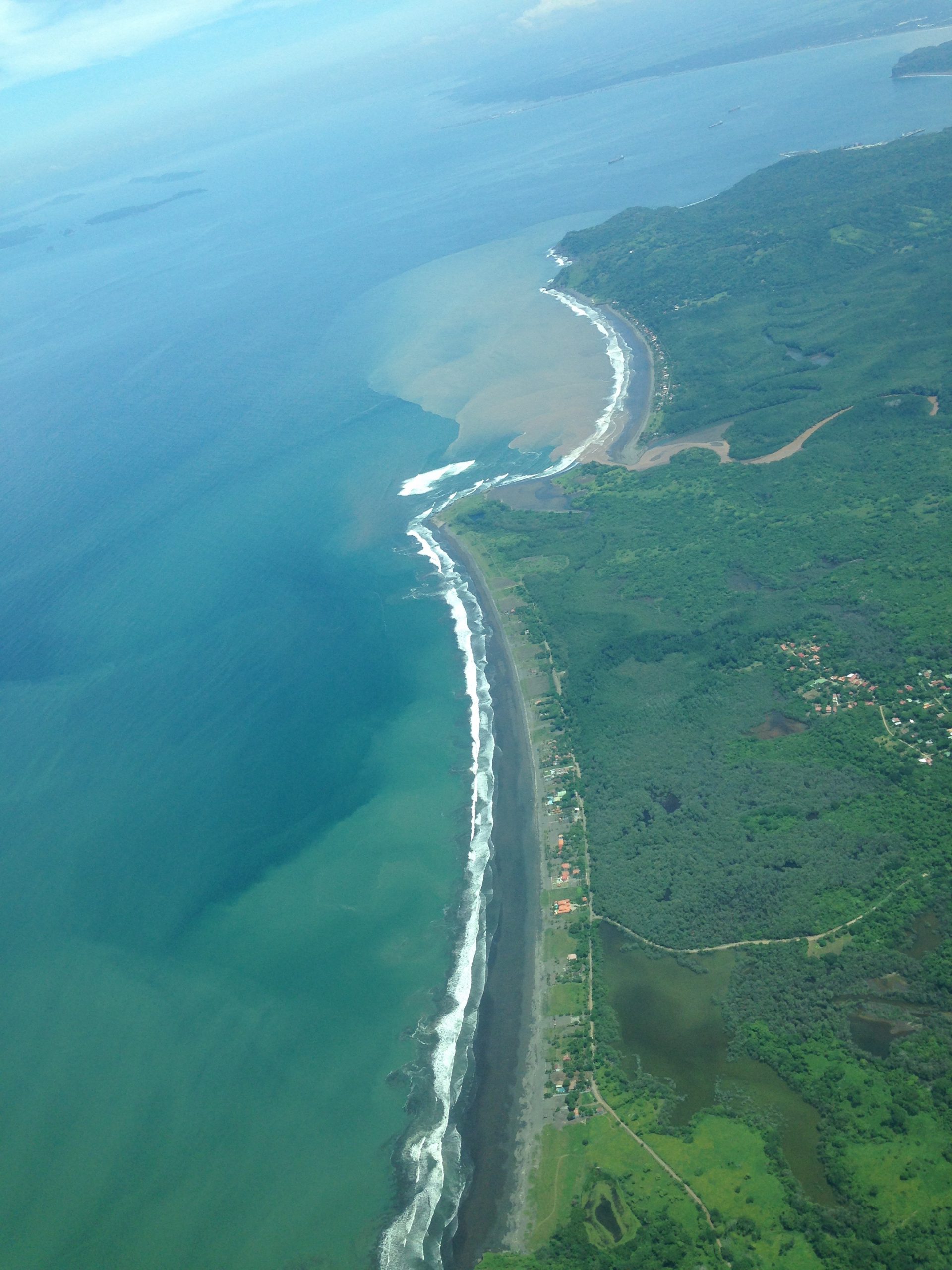 Lo raro, lo maravilloso y lo rico de Costa Rica